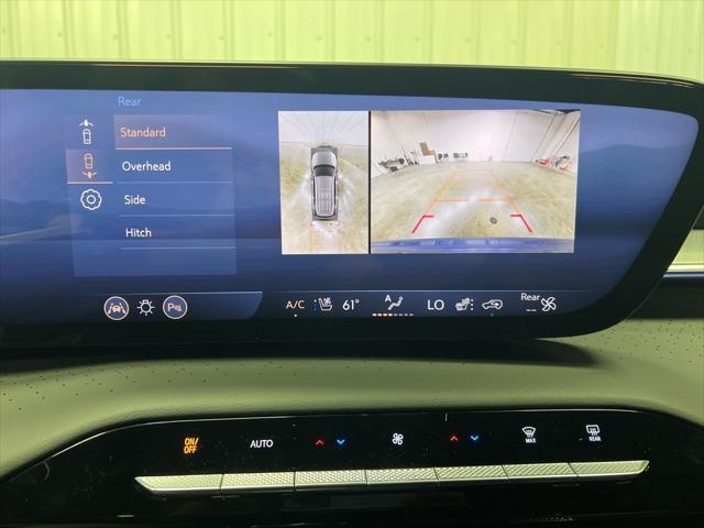 Photo of 2025 DEEP SEA METALLIC Buick Enclave