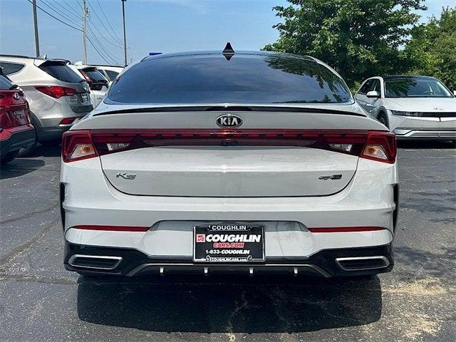 Photo of 2021 Wolf Gray Kia K5