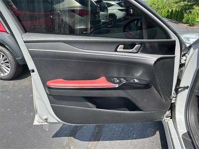 Photo of 2021 Wolf Gray Kia K5
