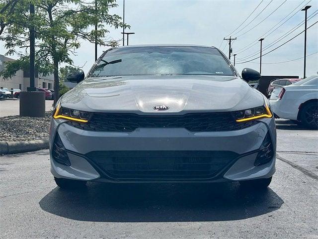 Photo of 2021 Wolf Gray Kia K5