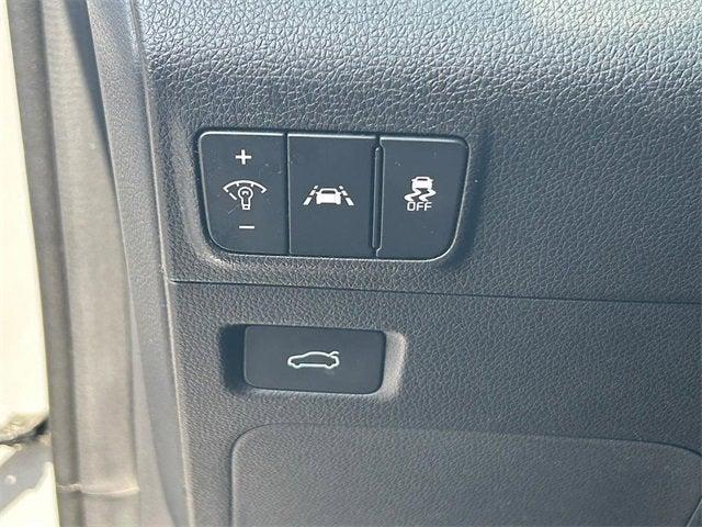 Photo of 2021 Wolf Gray Kia K5