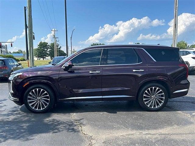 Photo of 2023 Burgundy Hyundai PALISADE