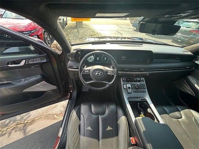 Photo of 2023 Burgundy Hyundai PALISADE