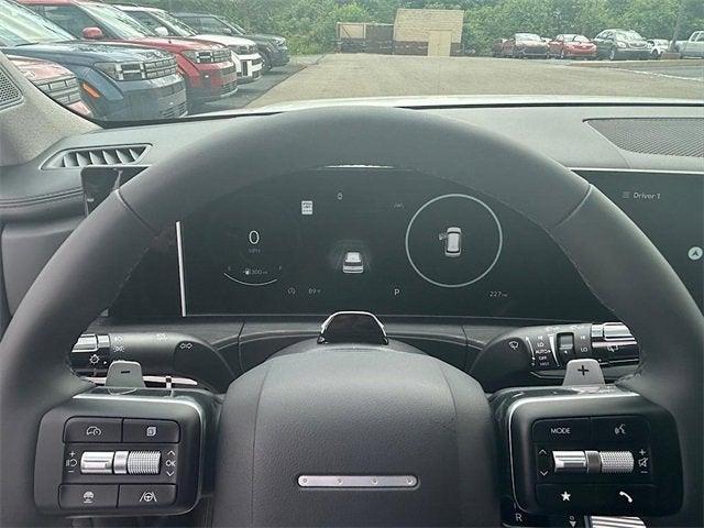 Photo of 2025 White Hyundai SANTA FE