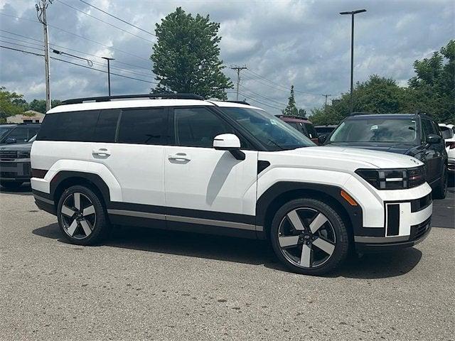 Photo of 2025 White Hyundai SANTA FE