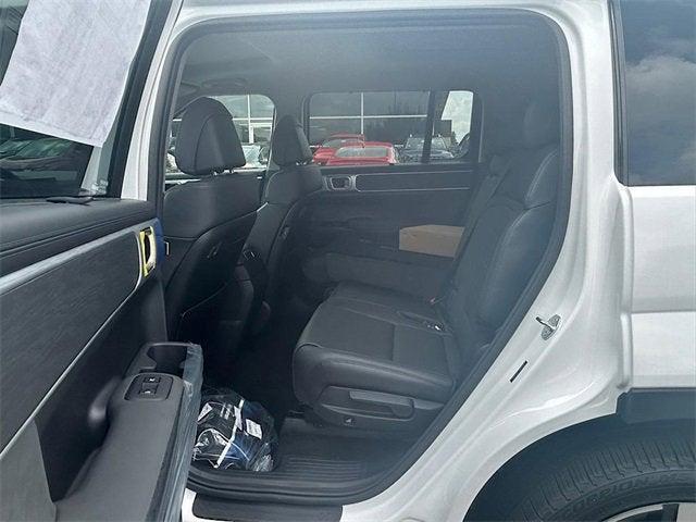 Photo of 2025 White Hyundai SANTA FE