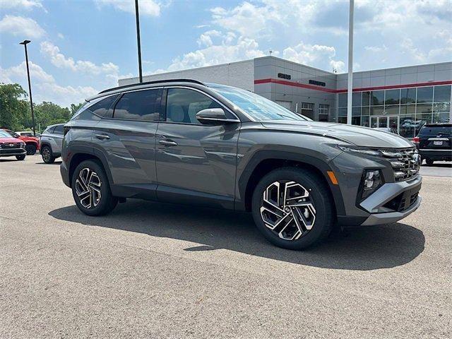 Photo of 2025 Hampton Gray Hyundai TUCSON