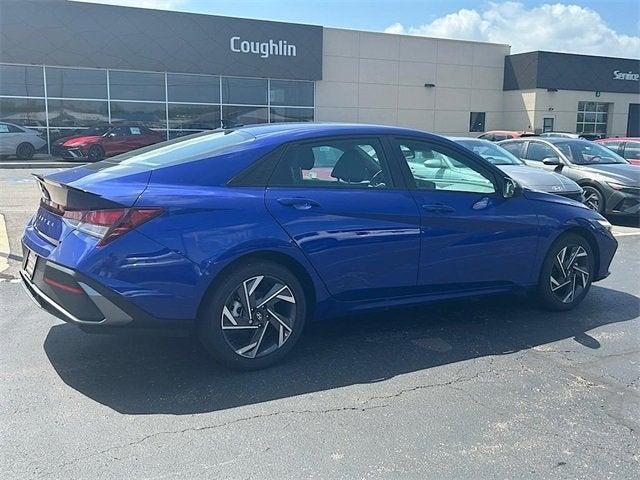 Photo of 2025 Intense Blue Hyundai ELANTRA