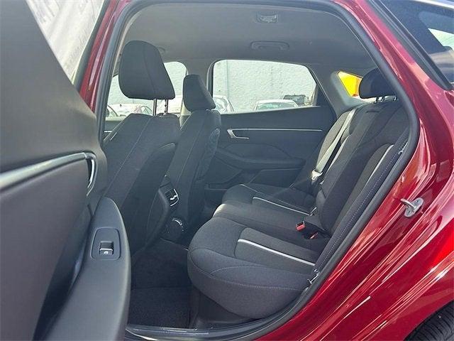 Photo of 2025 Red Hyundai SONATA Hybrid
