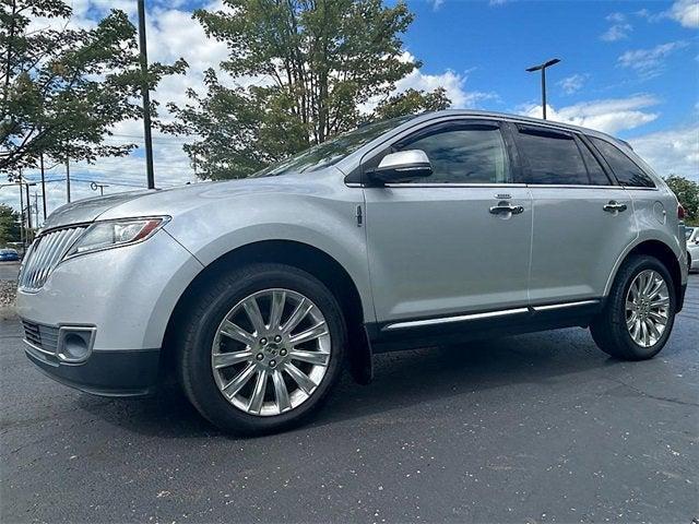 Photo of 2015 Ingot Silver Lincoln MKX