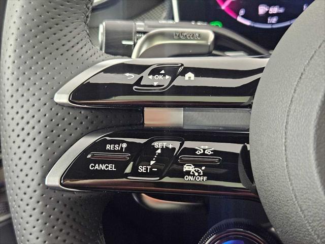 Photo of 2025 Polar White Mercedes-Benz AMG GLC 63
