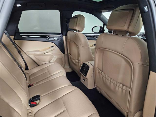 Photo of 2023  Porsche Macan