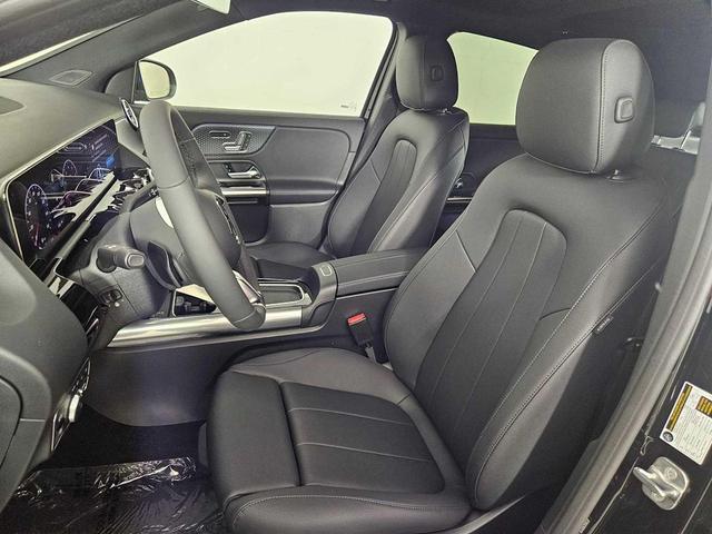 Photo of 2026 Night Black Mercedes-Benz GLA 250