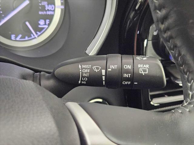 Photo of 2022 Ruby Flare Pearl Toyota Highlander