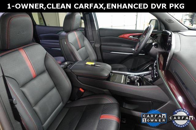 Photo of 2024 Bronze Metallic Chevrolet Traverse