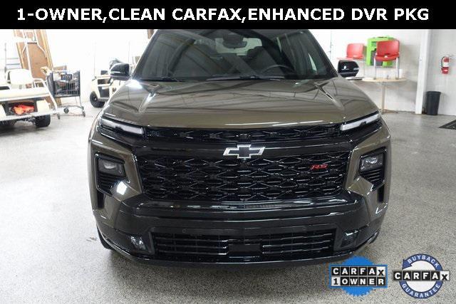 Photo of 2024 Bronze Metallic Chevrolet Traverse