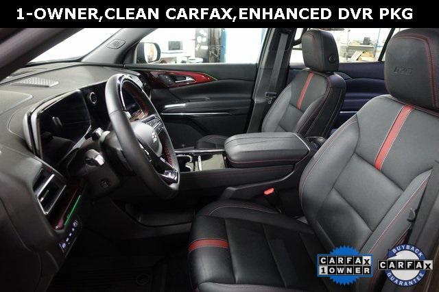 Photo of 2024 Bronze Metallic Chevrolet Traverse
