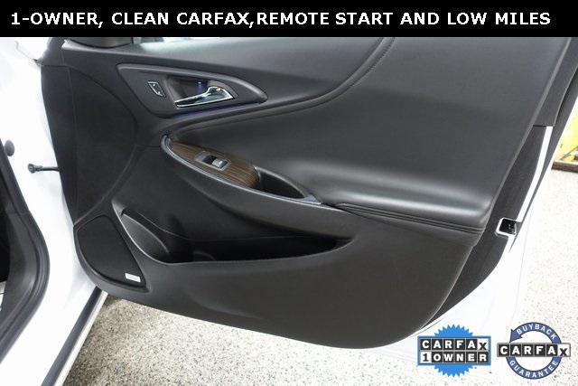 Photo of 2024 Summit White Chevrolet Malibu