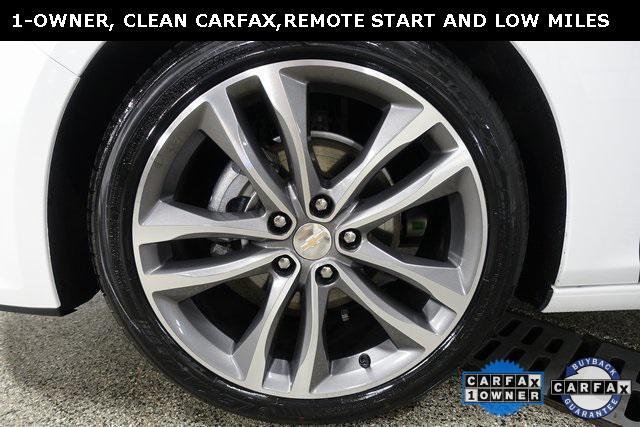 Photo of 2024 Summit White Chevrolet Malibu