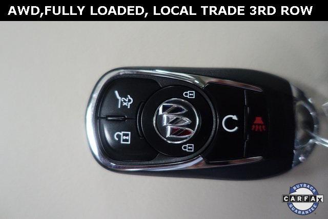 Photo of 2023 White Frost Tricoat Buick Enclave