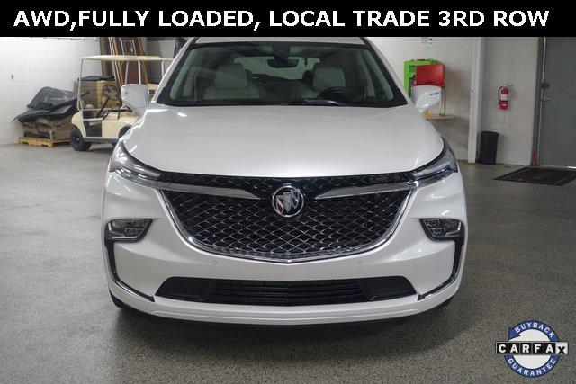 Photo of 2023 White Frost Tricoat Buick Enclave