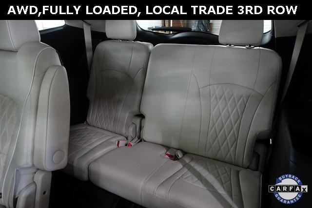 Photo of 2023 White Frost Tricoat Buick Enclave