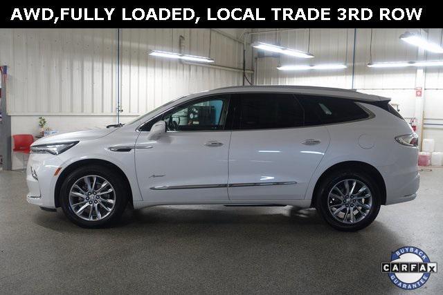 Photo of 2023 White Frost Tricoat Buick Enclave