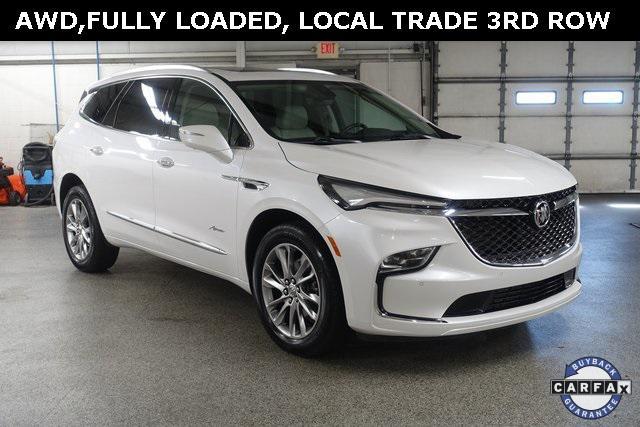 Photo of 2023 White Frost Tricoat Buick Enclave