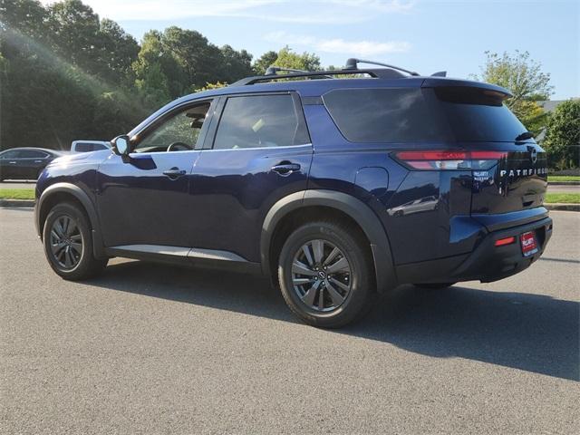 Photo of 2022 Deep Ocean Blue Nissan Pathfinder