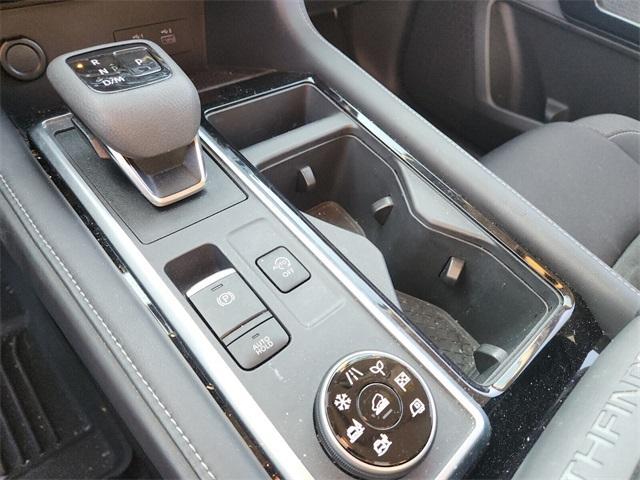 Photo of 2022 Deep Ocean Blue Nissan Pathfinder