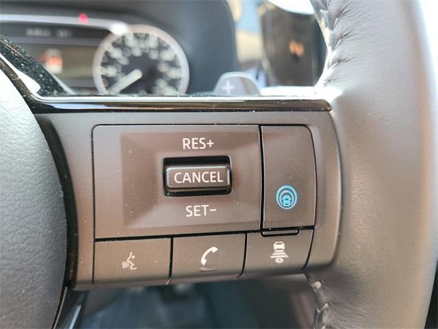 Photo of 2022 Deep Ocean Blue Nissan Pathfinder