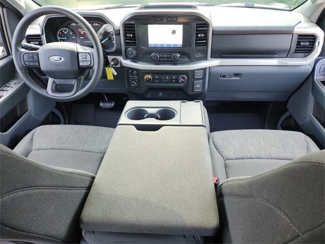 Photo of 2022 Oxford White Ford F-150