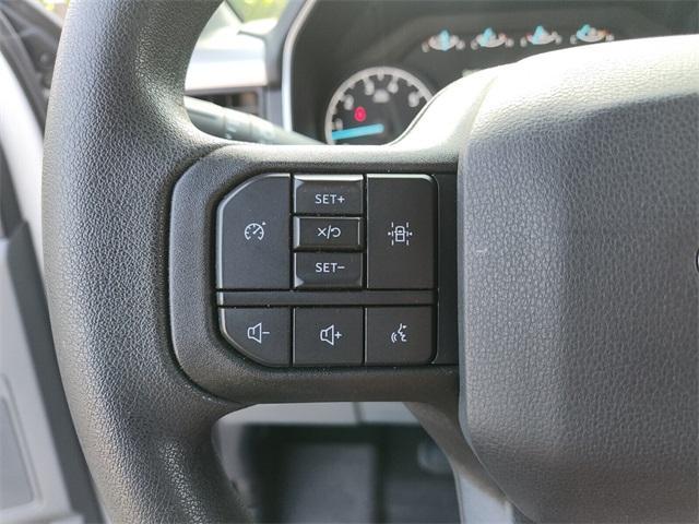 Photo of 2022 Oxford White Ford F-150
