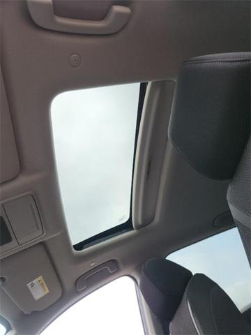 Photo of 2025 Still Night Pearl Honda CR-V