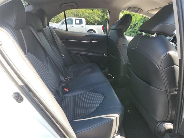 Photo of 2020 Super White Toyota Camry