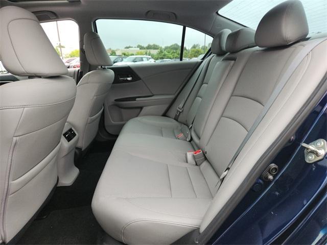 Photo of 2017 Obsidian Blue Pearl Honda Accord