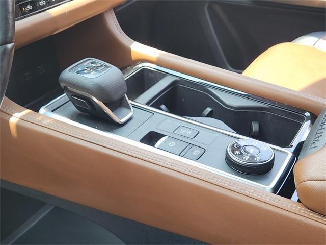 Photo of 2023 2 Tone Gun / Black Roof Nissan Pathfinder