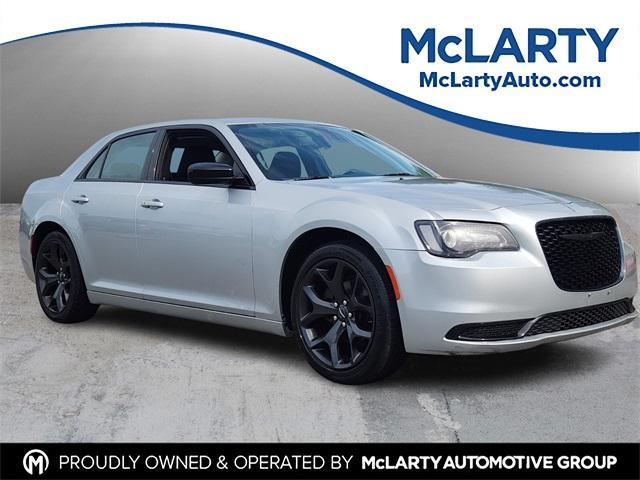 2021 Chrysler 300