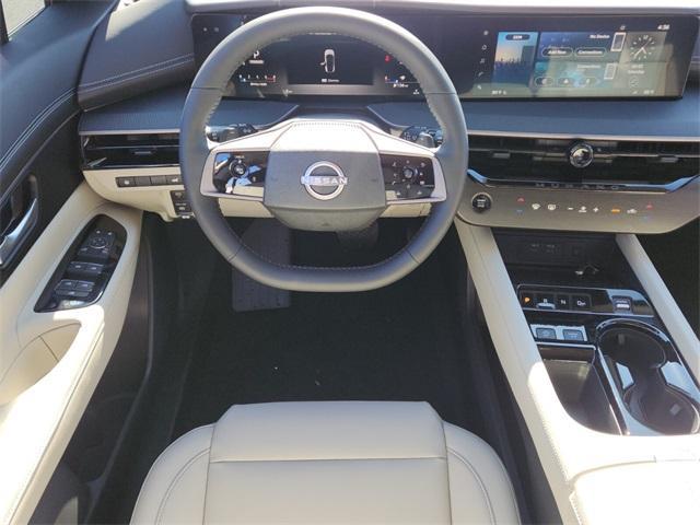 Photo of 2025 Everest White P Nissan Murano