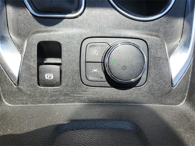 Photo of 2023 Sterling Gray Metallic Chevrolet Traverse