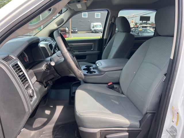 Photo of 2016 Bright White Clearcoat RAM 2500