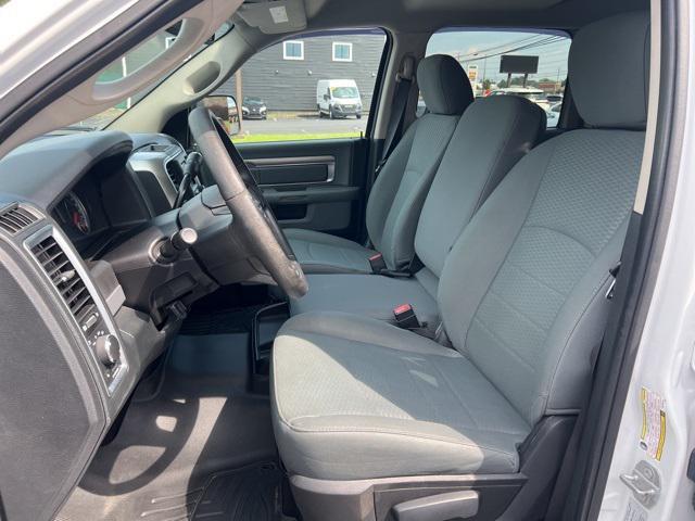 Photo of 2016 Bright White Clearcoat RAM 2500