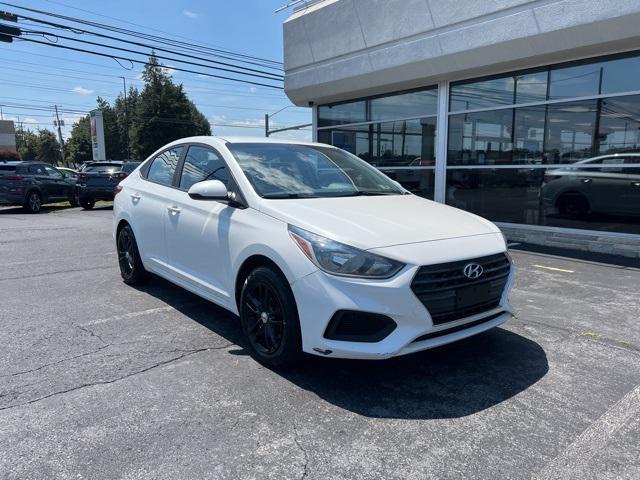 Photo of 2018 Frost White Pearl Hyundai Accent
