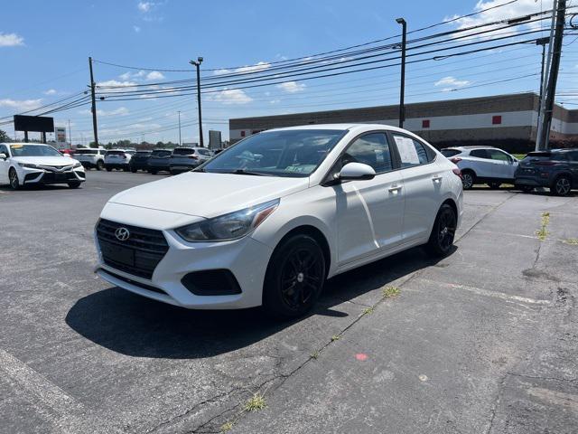 Photo of 2018 Frost White Pearl Hyundai Accent