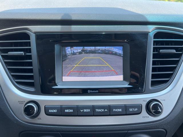 Photo of 2018 Frost White Pearl Hyundai Accent