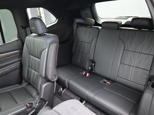 Photo of 2025 Ebony Twilight Metallic Buick Enclave