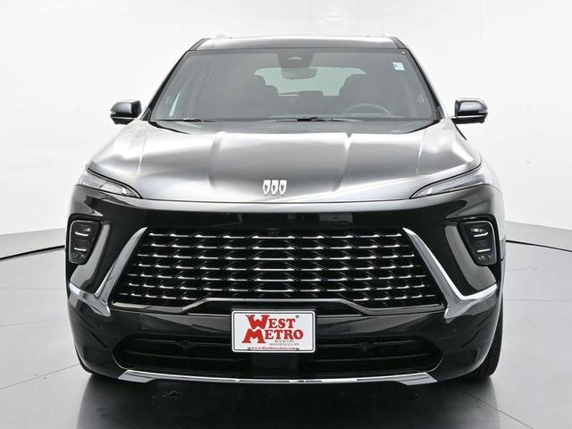 Photo of 2025 Ebony Twilight Metallic Buick Enclave