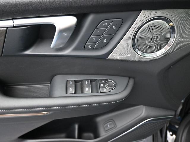 Photo of 2025 Ebony Twilight Metallic Buick Enclave