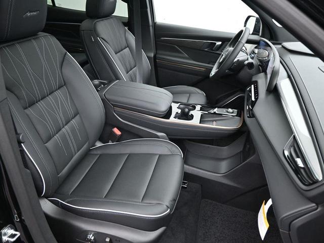 Photo of 2025 Ebony Twilight Metallic Buick Enclave