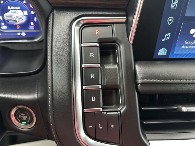 Photo of 2022 Iridescent Pearl Tricoat Chevrolet Tahoe